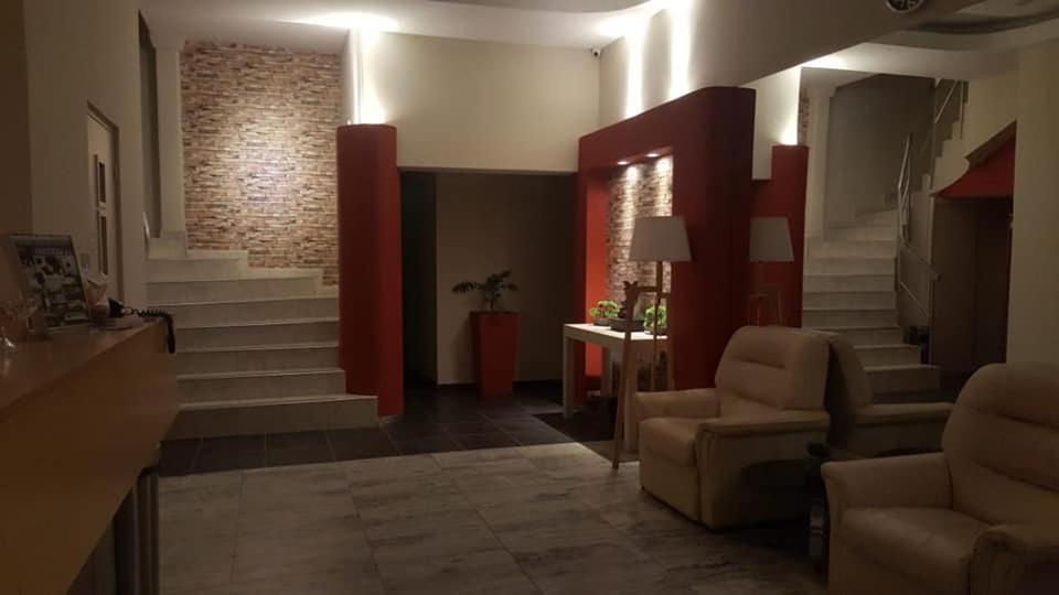 Hotel Ychoalay Caz เรกงกิสตา ภายนอก รูปภาพ